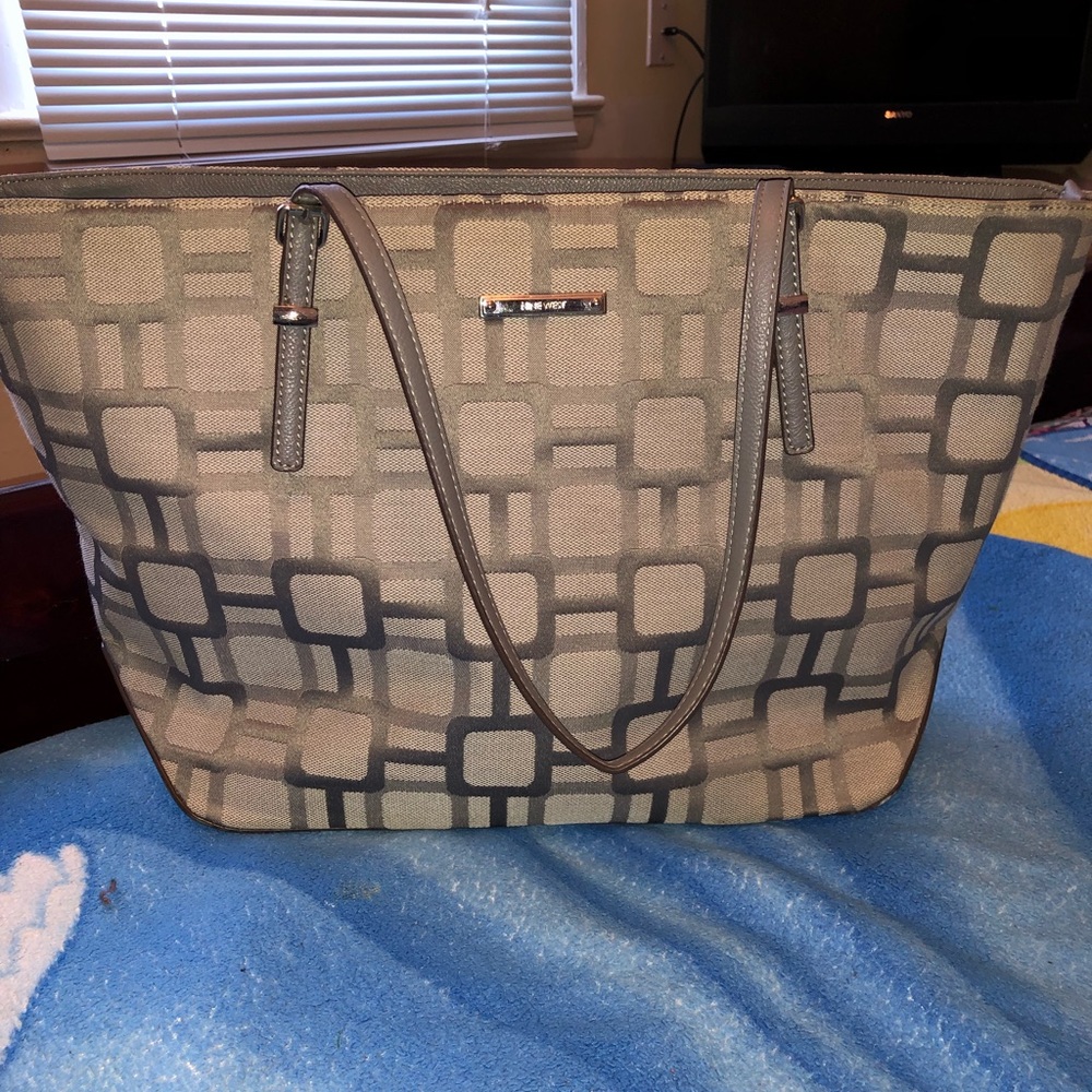 ‼️SOLD‼️Nine West large tote bag